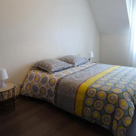 Duplex D'orleans בית הארחה