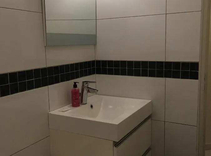 Duplex D'orleans Guest house